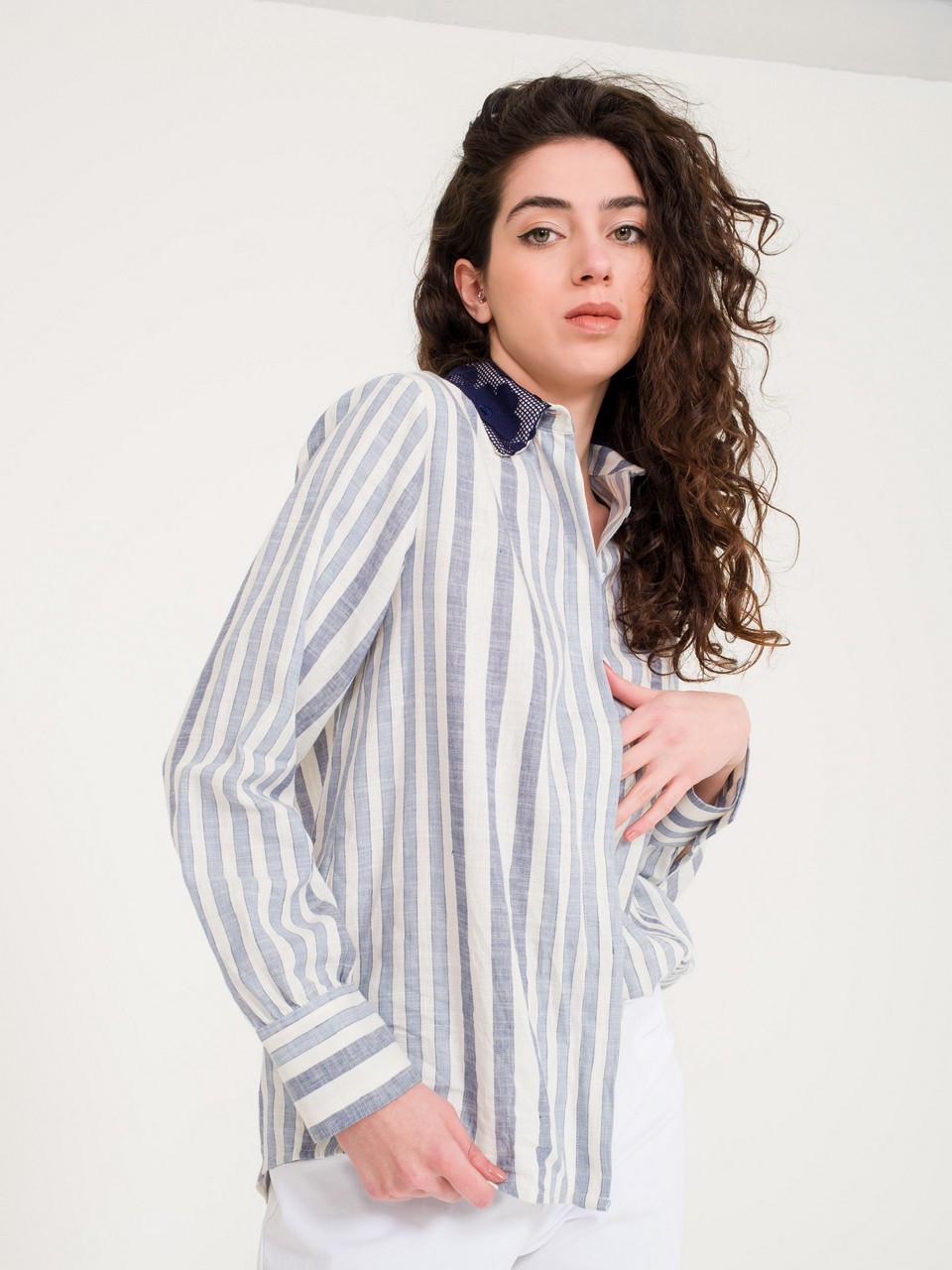Lace Detailed Cotton Linen Shirt